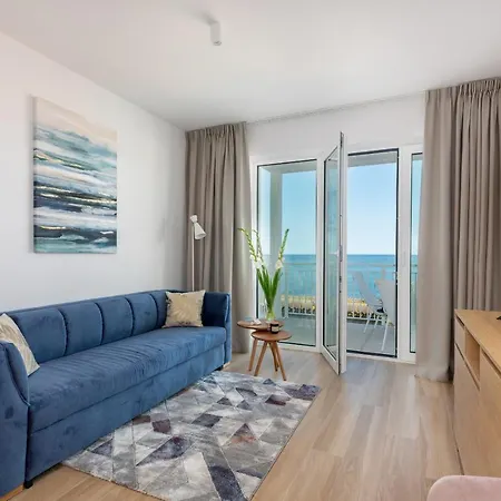 Bulwar Zachodzacego Slonca With Sea View Darlowo By Renters Darlowko