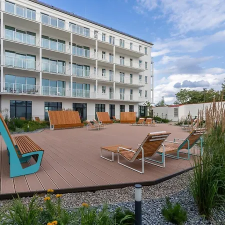 Apartment Bulwar Zachodzacego Slonca With Sea View Darlowo By Renters Darlowko