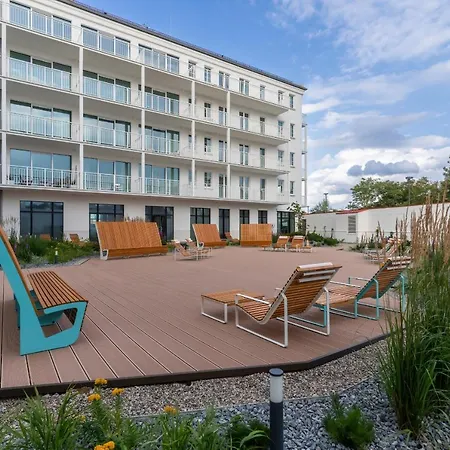 דירה Bulwar Zachodzacego Slonca With Sea View Darlowo By Renters דארלובקו