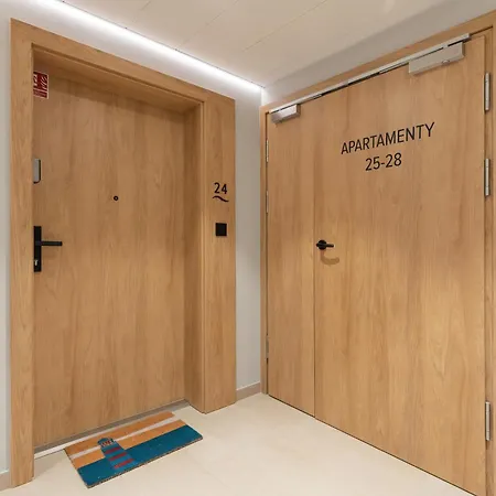 Bulwar Zachodzacego Slonca With Sea View Darlowo By Renters דארלובקו