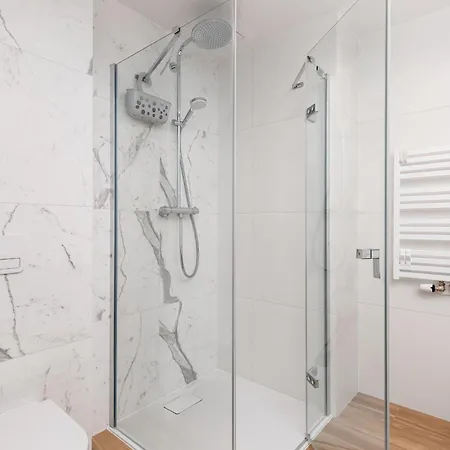 Bulwar Zachodzacego Slonca With Sea View Darlowo By Renters *