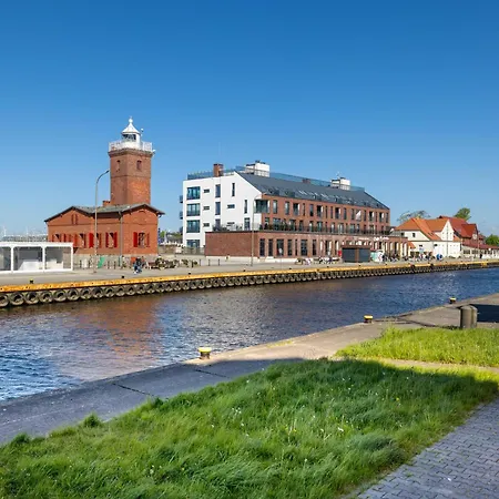 Bulwar Zachodzacego Slonca With Sea View Darlowo By Renters アパート