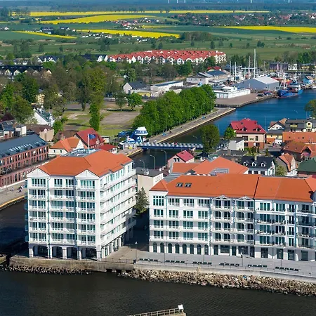 דירה Bulwar Zachodzacego Slonca With Sea View Darlowo By Renters דארלובקו