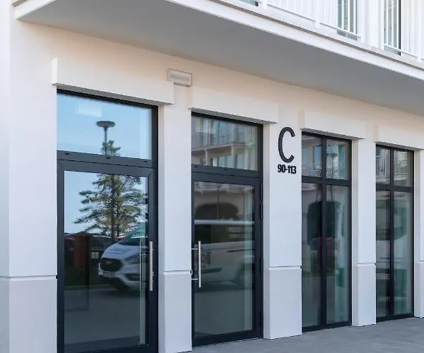 Bulwar Zachodzacego Slonca With Sea View Darlowo By Renters *